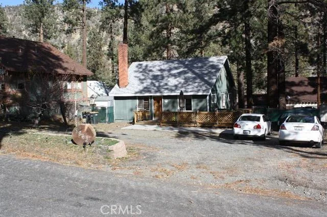 1862 Virginia, Wrightwood, CA 92397