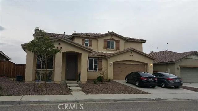 9136 Seal Beach, Hesperia, CA 92344