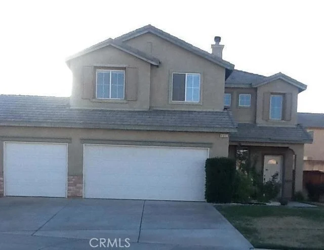8932 Hydrangea, Hesperia, CA 92344