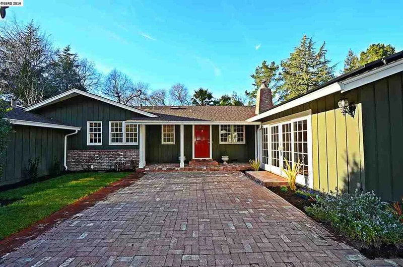 9 Muth Dr, Orinda, CA 94563-2805