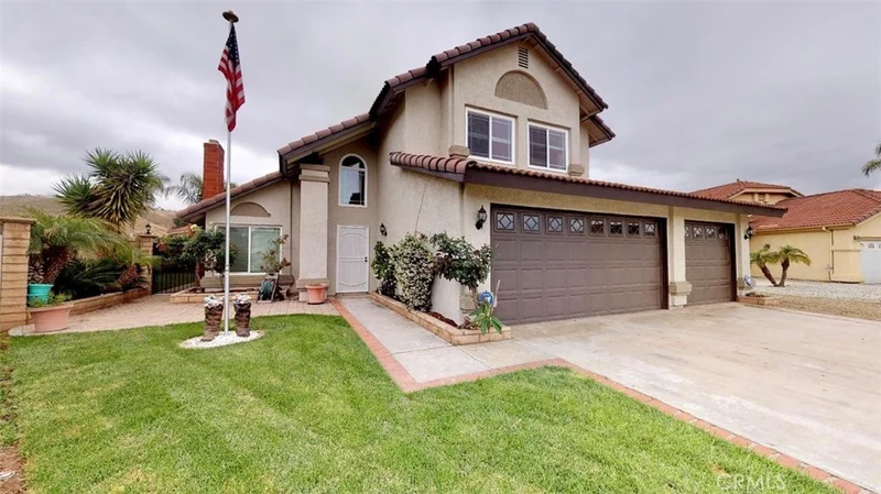 11340 Devine, Riverside, CA 92503