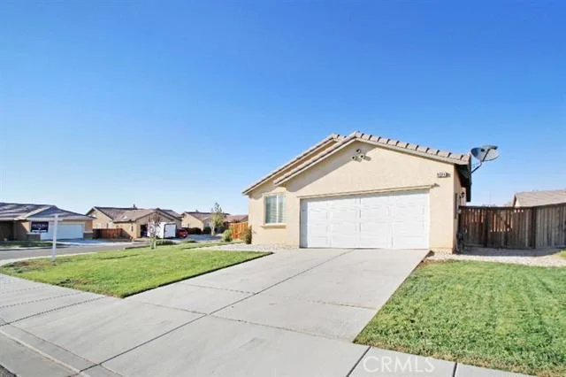 11546 Maywood, Victorville, CA 92392