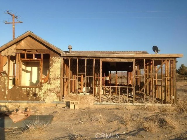 8900 Buena Vista, Lucerne Valley, CA 92356