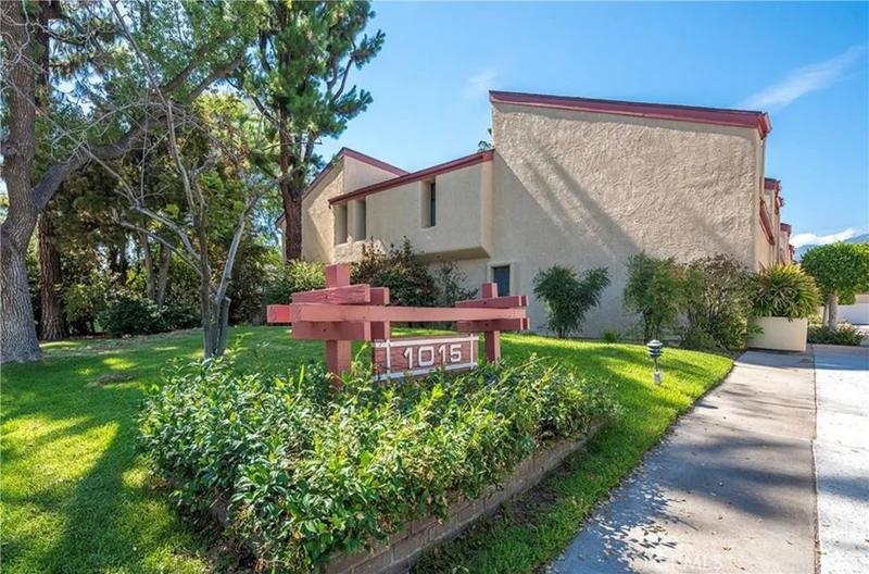 1015 Arcadia #15, Arcadia, CA 91007