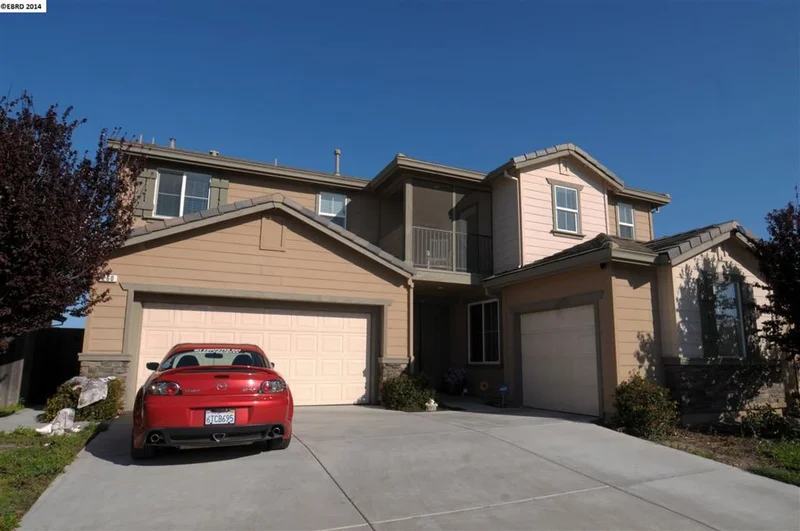 260 Merganser Dr, Oakley, CA 94561