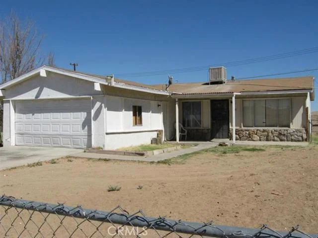 781 Arbor, Barstow, CA 92311