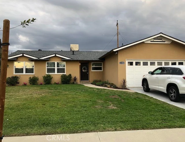 1128 Devon, Redlands, CA 92374