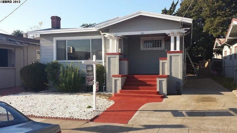 2569 67th Ave, Oakland, CA 94605-2331