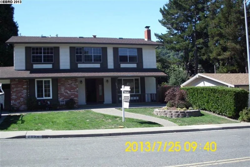 2534 Simas Ave, Pinole, CA 94564-1244