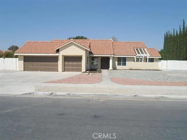 12420 Iroquois, Apple Valley, CA 92308