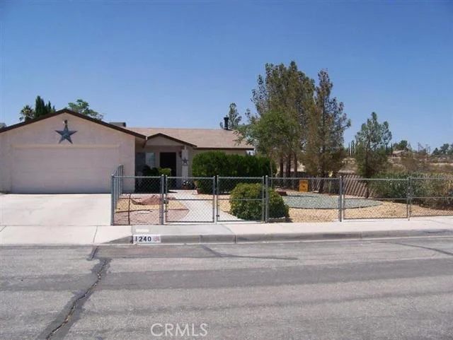 1240 Savanna, Barstow, CA 92311