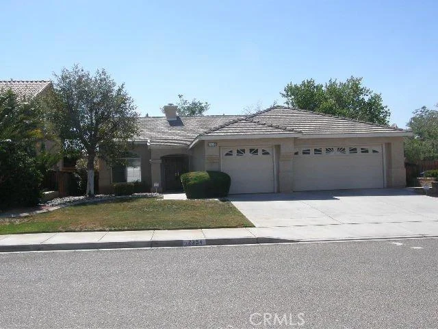 12354 Santiago, Victorville, CA 92392