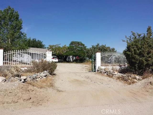 10210 Wintergreen, Pinon Hills, CA 92372