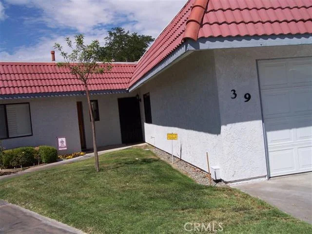27535 Lakeview #40, Helendale, CA 92342