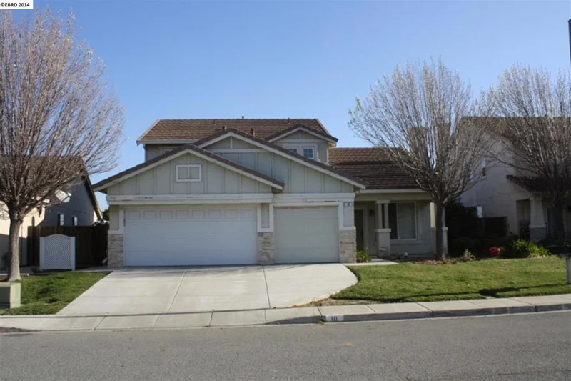 10 Quiet Path Ct, Pittsburg, CA 94565-7348