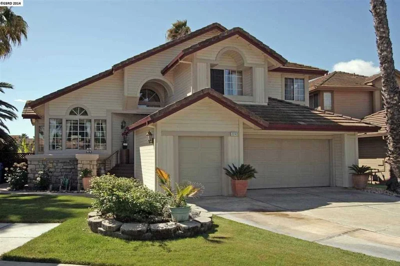 2247 Colonial Ct, Discovery Bay, CA 94505