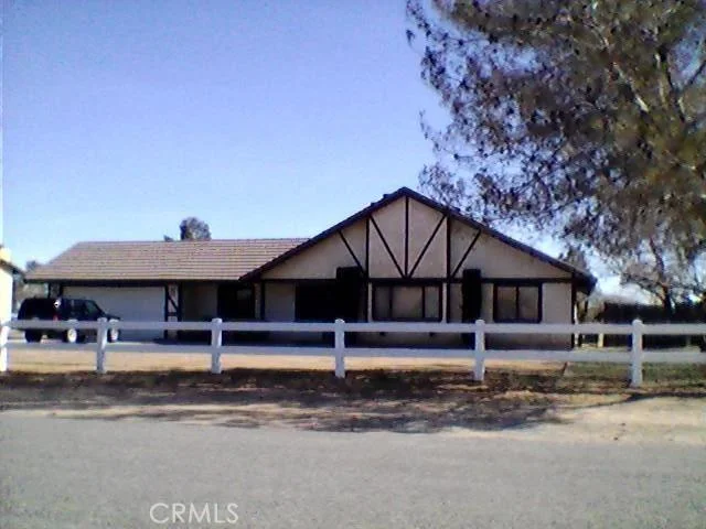 12547 Standing Bear, Apple Valley, CA 92308