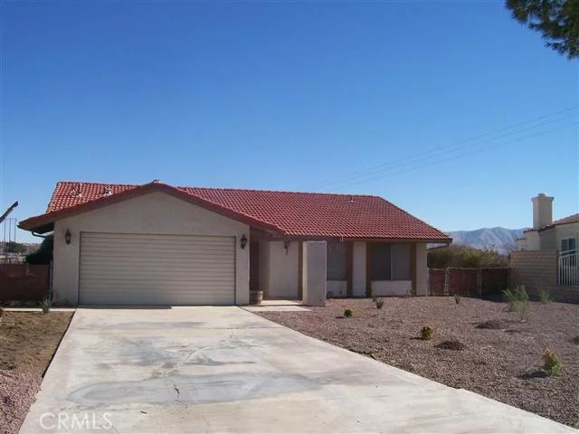 18637 Arrowhead, Victorville, CA 91786