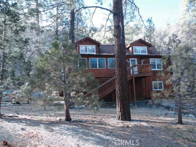 5560 Acorn Drive, Wrightwood, CA 92397