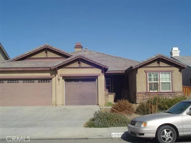 12392 Dandelion, Victorville, CA 92392