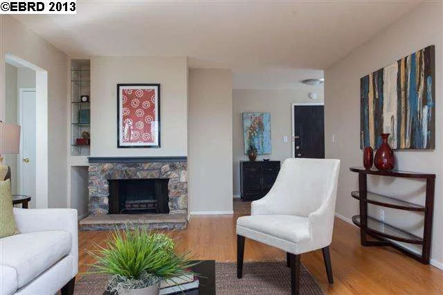 425 Orange St #217, Oakland, CA 94610-2924