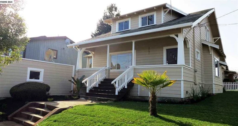 2301 Carlson Blvd, Richmond, CA 94804