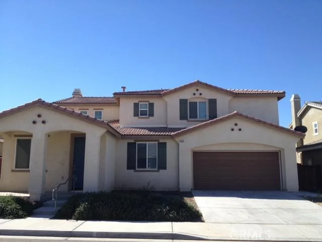 8990 Seal Beach, Hesperia, CA 92344
