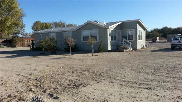 10395 Ox Bow Rd, Lucerne Valley, CA 92356