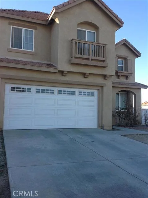 10144 Tamarisk, Hesperia, CA 92345