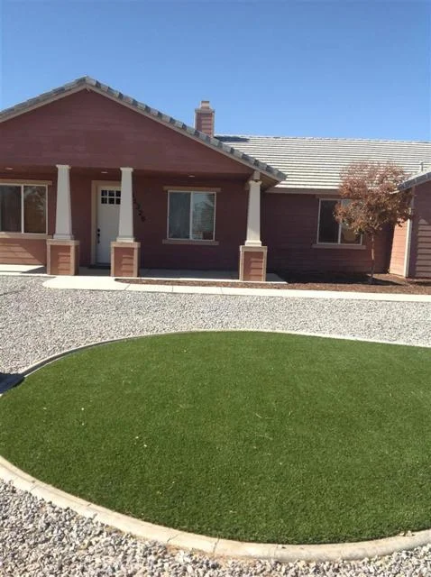 11326 Balsam, Hesperia, CA 92345