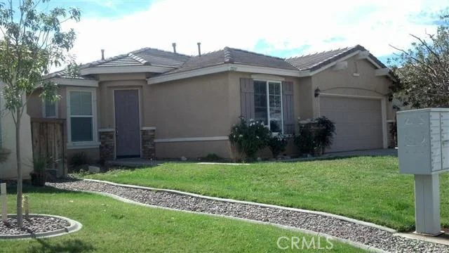12237 Luna, Victorville, CA 92392