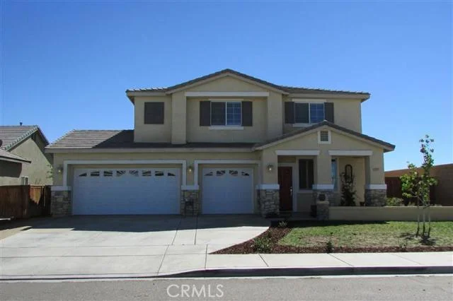 11711 Winewood, Victorville, CA 92392
