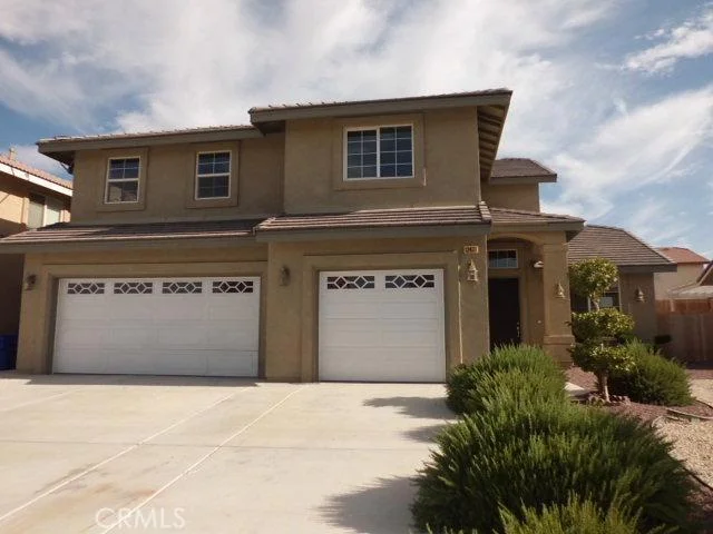 12477 Flagstone, Victorville, CA 92392