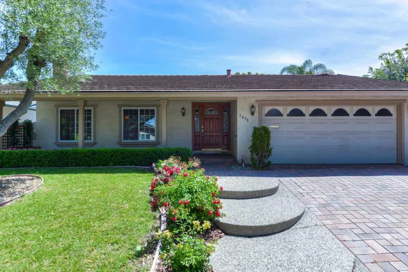 5498 Del Oro, San Jose, CA 95124