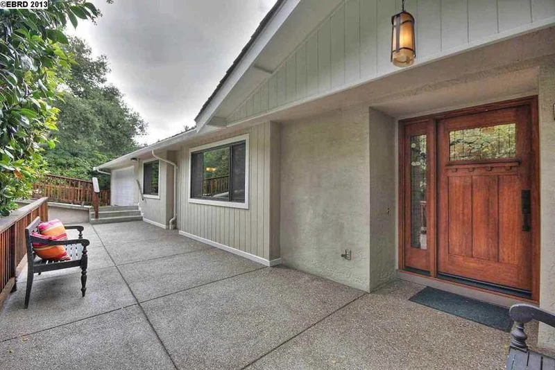 30 Maxwelton Rd, Piedmont, CA 94618-2642