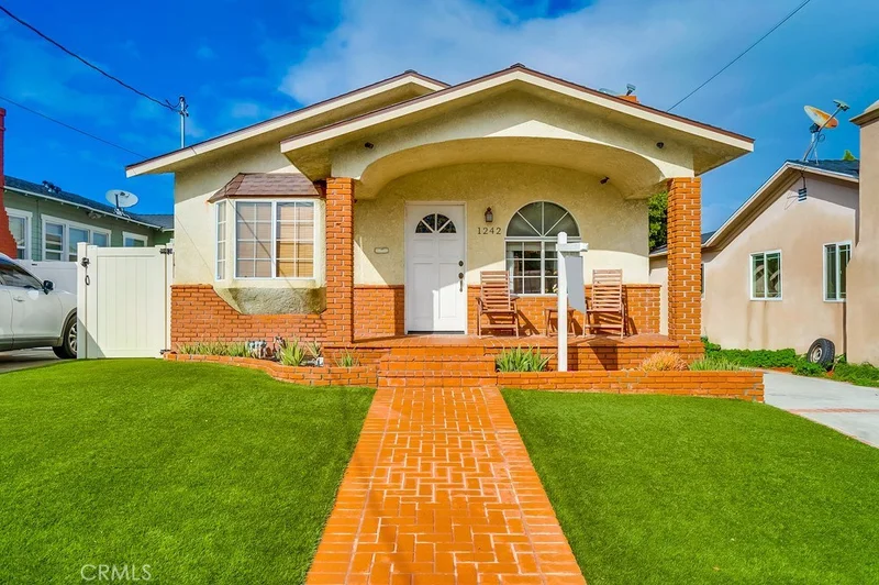 1242 Ofarrell, San Pedro, CA 90732