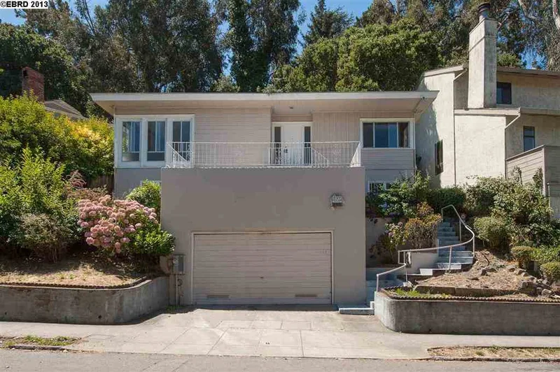 1165 Holman Rd, Oakland, CA 94610-2512
