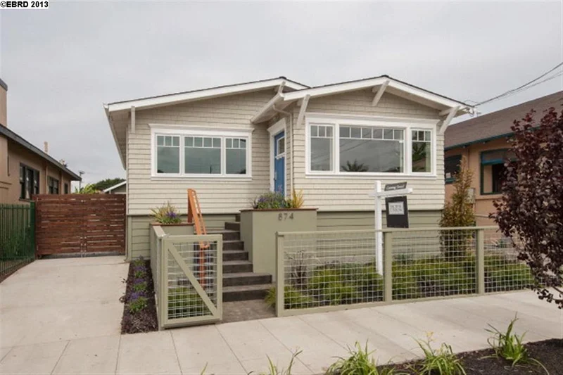 874 46th St, Oakland, CA 94608-3416