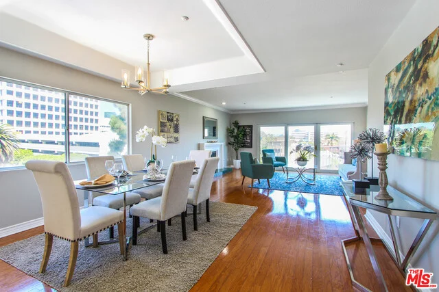 1247 Barry #402, Los Angeles, CA 90025