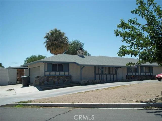 29371 Dryden, Barstow, CA 92311