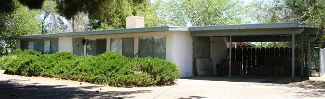 8697 3rd, Hesperia, CA 92345