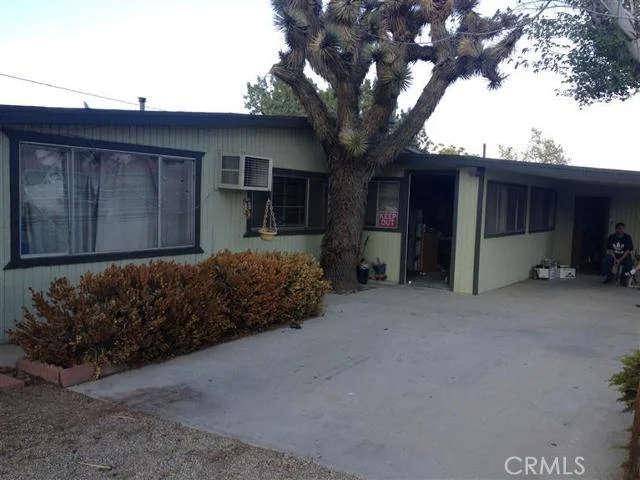 8569 C, Hesperia, CA 92345