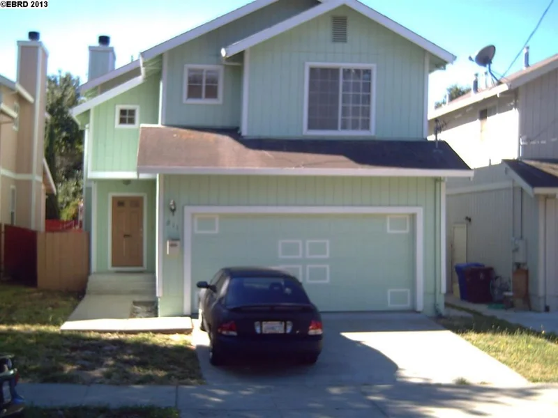 911 3rd, Rodeo, CA 94572
