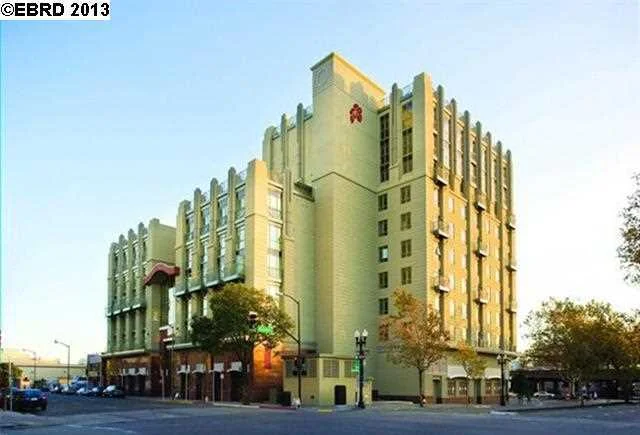 423 7th St ##810, Oakland, CA 94607-6580