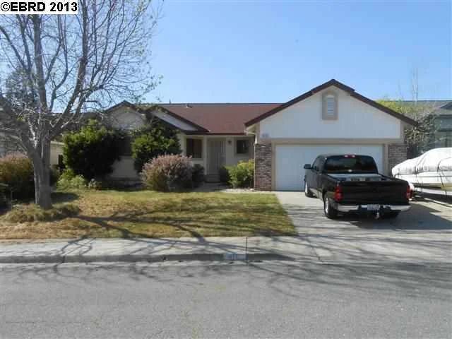 416 Ridgewood Ct, Antioch, CA 94509-6952