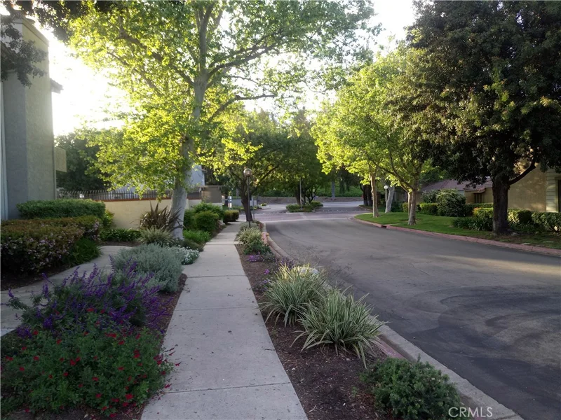 10 Town And Country, Phillips Ranch, CA 91766