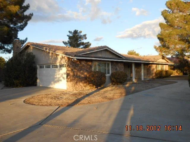 18558 Cocqui, Apple Valley, CA 92307