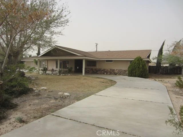 18936 Mendota, Apple Valley, CA 92307