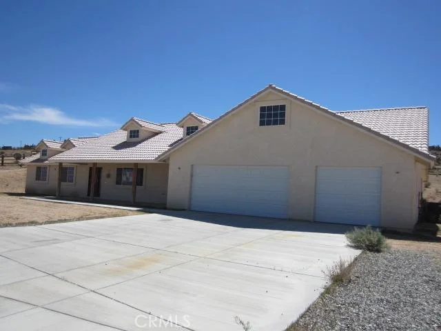 25725 Outpost, Apple Valley, CA 92308