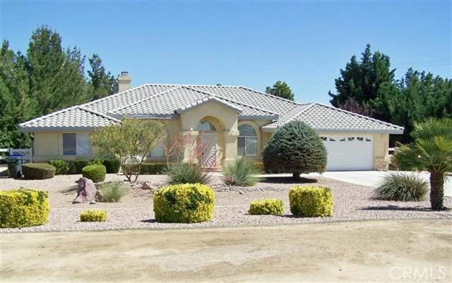 12470 Reata, Apple Valley, CA 92308